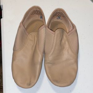 Capezio Nude color Jazz shoes 9 1/2 M